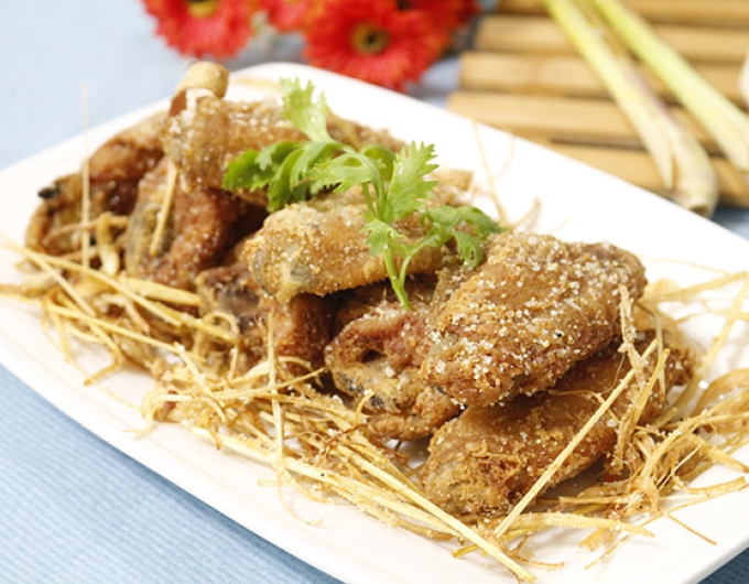 Cánh Gà Rang Muối 