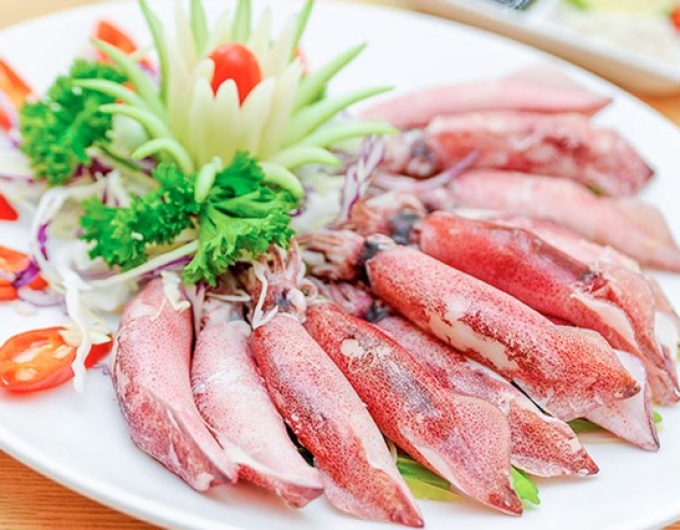 Mực Sữa Hấp Hành 