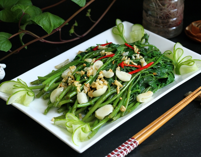 Rau Lang Cháy Tỏi 