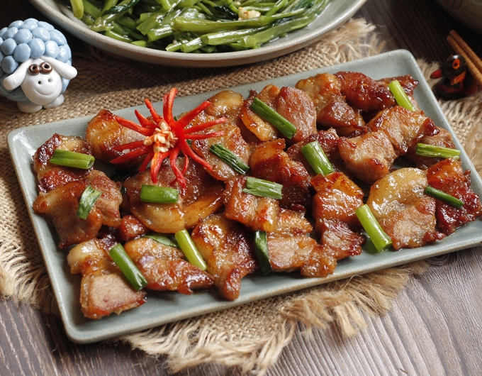 Thịt Ba Rọi Cháy Cạnh